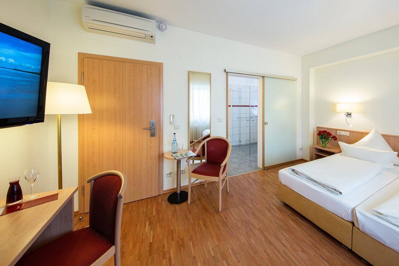 Hotel Loewengarten 斯派尔 外观 照片